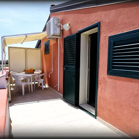 Hébergement de vacances Maddy *